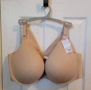 Cacique Underwire Bra • 46DD • Lightly Lined, Full Coverage, Totally Smooth